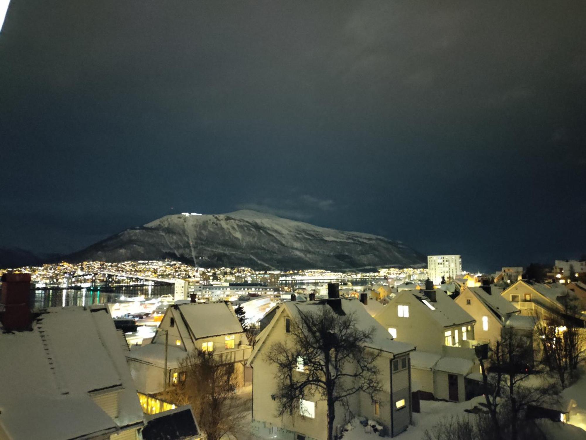 Central Apartament (Adults Only) Tromsø Eksteriør bilde