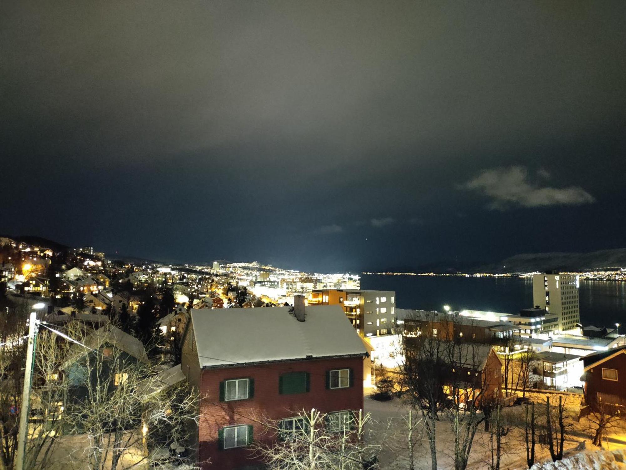 Central Apartament (Adults Only) Tromsø Eksteriør bilde